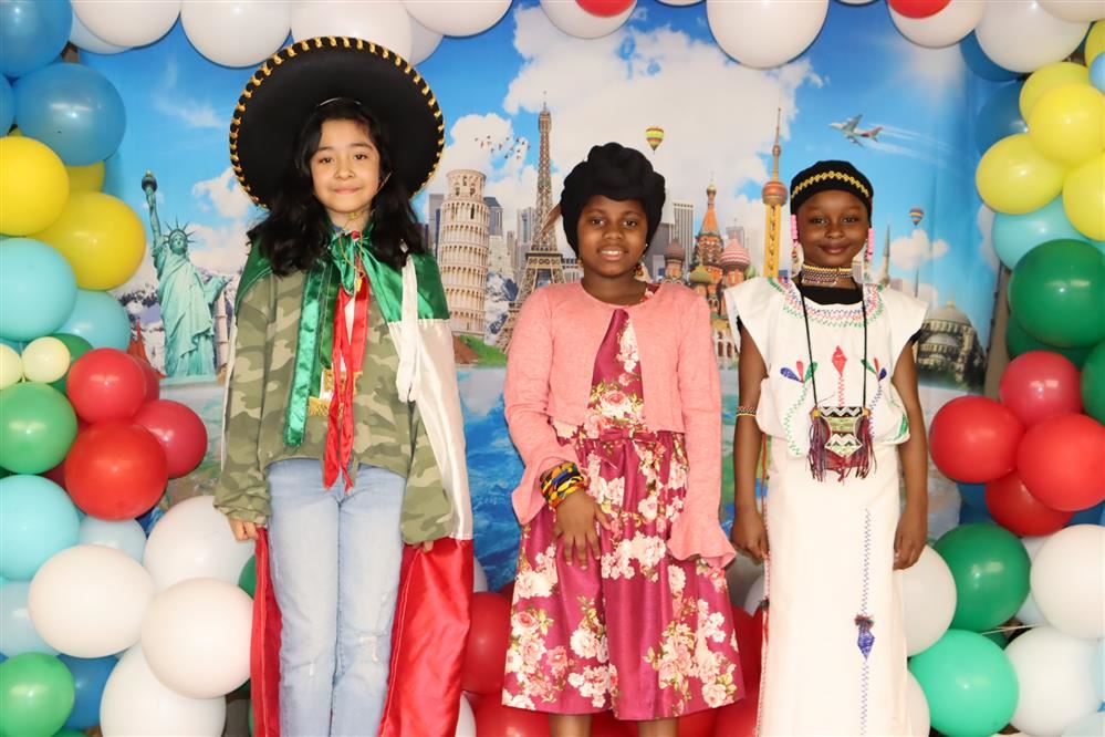 Pictures of Students at a Bluford STEM Event 