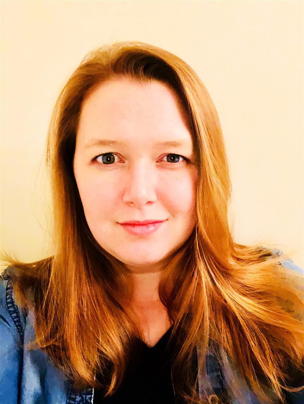 Ms. Barnes's headshot